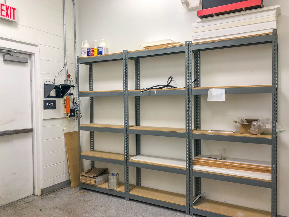 Retail Suite Adjacent to Walmart in Central: 10218 Sullivan Rd, Baton Rouge, LA 70818